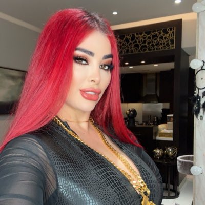 Masha17427253's tweet photo. #NewProfilePic https://t.co/jcsg78stpd