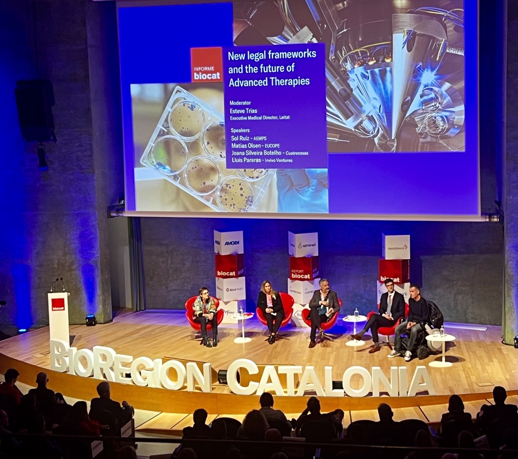 TeamItResearch's tweet photo. 🔊Following live the presentation of the #InformeBioRegio 2023 by @biocat and witnessing first-hand the dynamism and robustness of the life-science sector in Catalonia.

🤩Proud to be part of this vibrant ecosystem! 

#partnerships #impactfulscience https://t.co/lwg5Ep8U1X