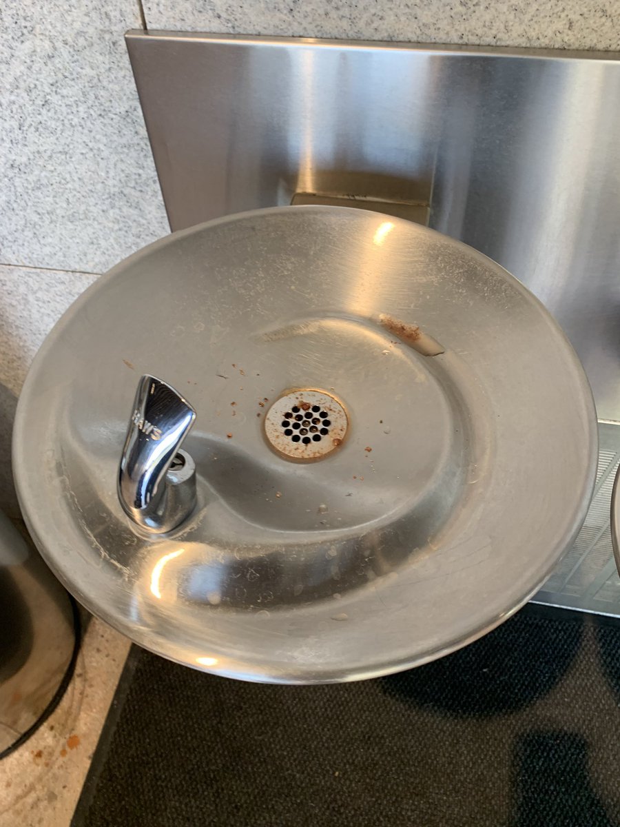 vikasbhardwaj's tweet photo. The sight of paan masala stains by the drinking fountain is a stark reminder of the civility we need to embrace. It's high time for a conversation about the impact of such endorsements. What's the take of celebrities promoting these products? 🚰🚫 #TravelThoughts #CivicSense #BLR https://t.co/gc263m0tud