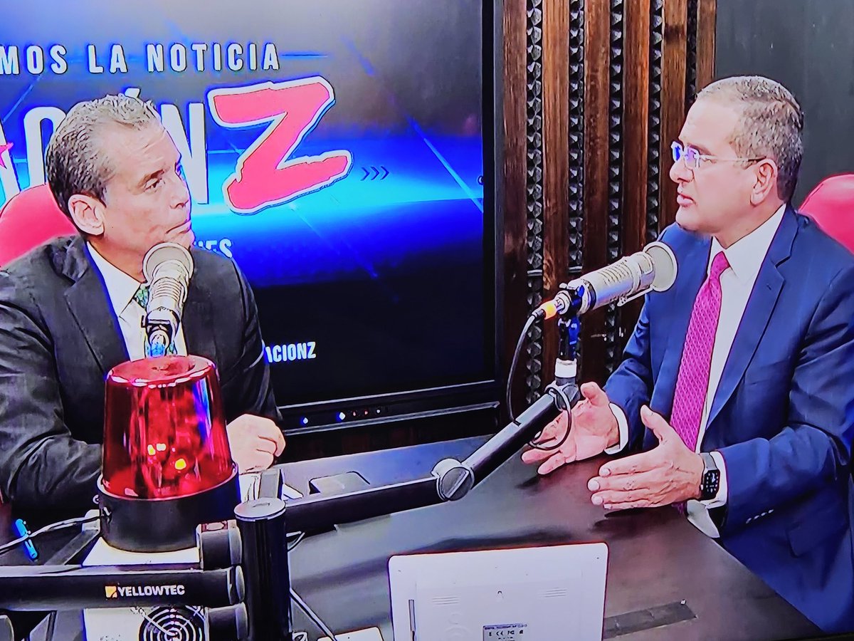 EliPocrita's tweet image. Hay que parar esta mierda ya! Que ningún político participe en programas de radio o TV, su trabajo es trabajar por el pueblo, no el hacer campañas en horas laborables.