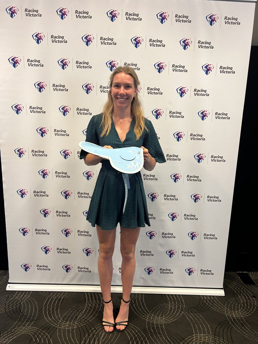 Congratulations to HANNAH LE BLANC on winning the 3rd MIKAELA CLARIDGE Sportsmanship Award! Thanks to Brian at Luke Saddles for preparing the blue saddle as the award!
<a href="/RacingVictoria/">Racing Victoria</a>