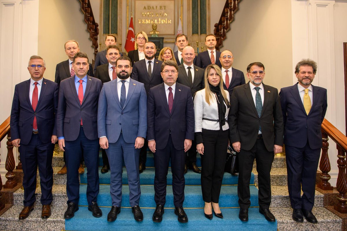 Adalet Bakanımız Sayın Yılmaz Tunç Kuzey Makedonya Adalet Bakanı Krenar Lloga’yı ve Beraberindeki Heyeti Kabul Etti. diabgm.adalet.gov.tr/Home/SayfaDeta…