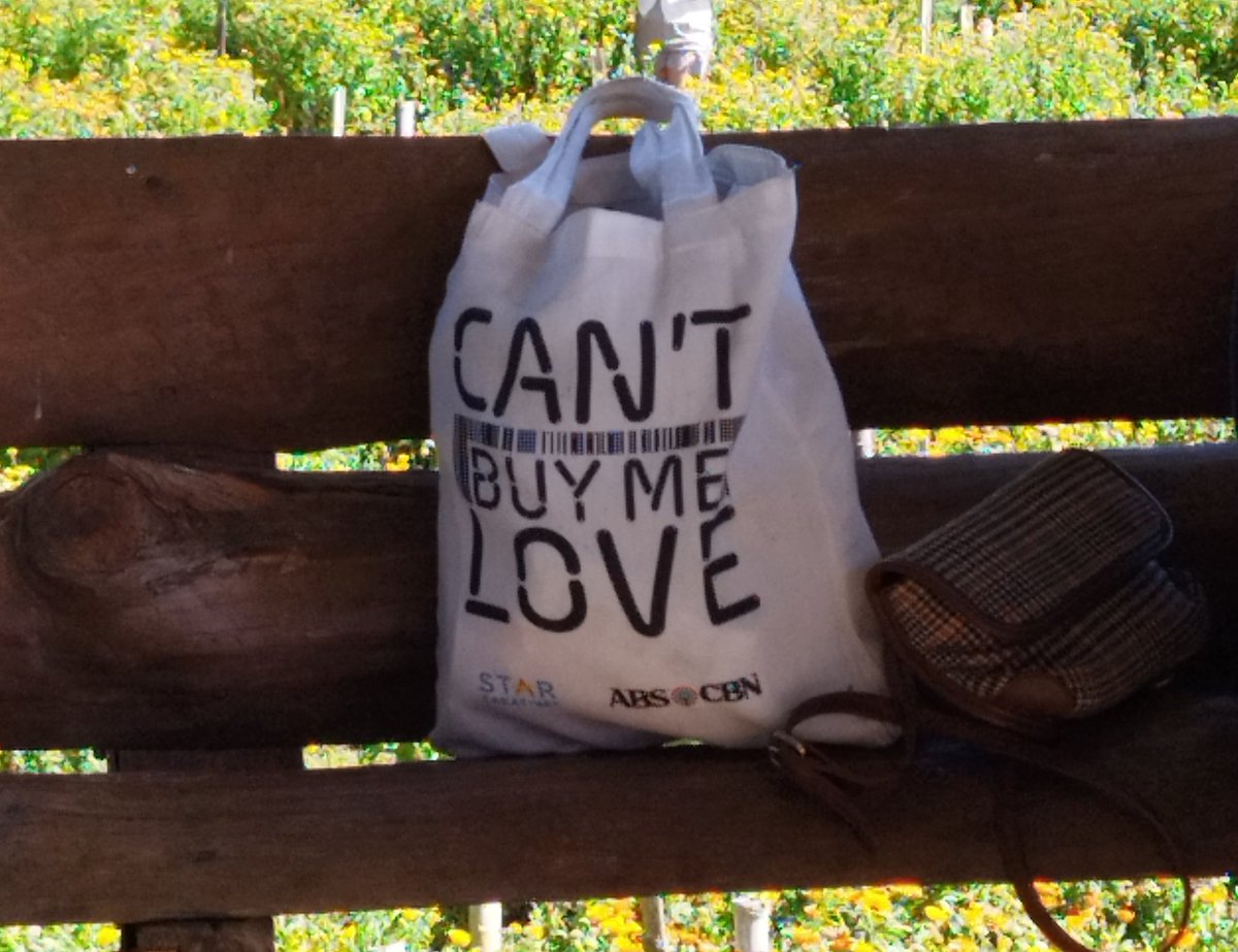 Goodnight CBML &amp; DonBelle fam ❤️🖤

Maglalakwatsa pa ko haha. Nagbabakasyon kasi talaga ko dito sadyang nagkaron lang ng unexpected meet and greet with our mains. Ang masasabi ko lang is HINTAYIN NYO ANG MGA SCENES NA TOOOO 🫠 #DONBELLEmpire #Donbelle