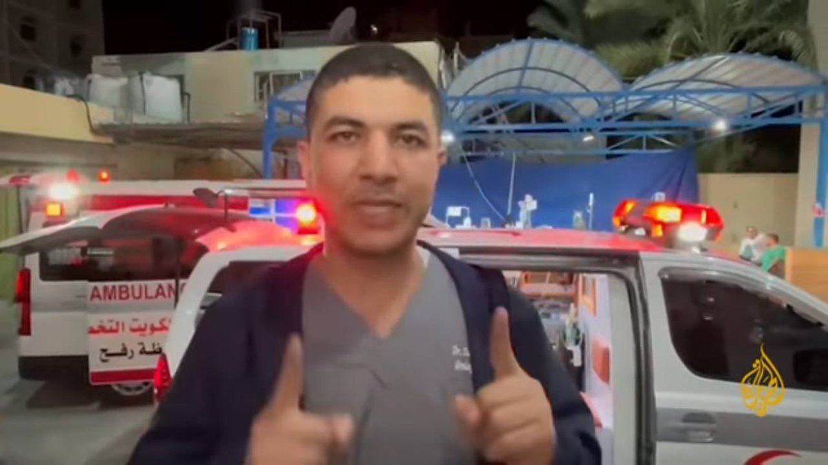 🗣️ Gazze-Refah’taki Kuveyt Hastanesi’nin müdürü Şuayb El-Hams:

“Bu katliamlara rağmen bugün bize sırt çevirenlere Allah da sırt çevirsin!"