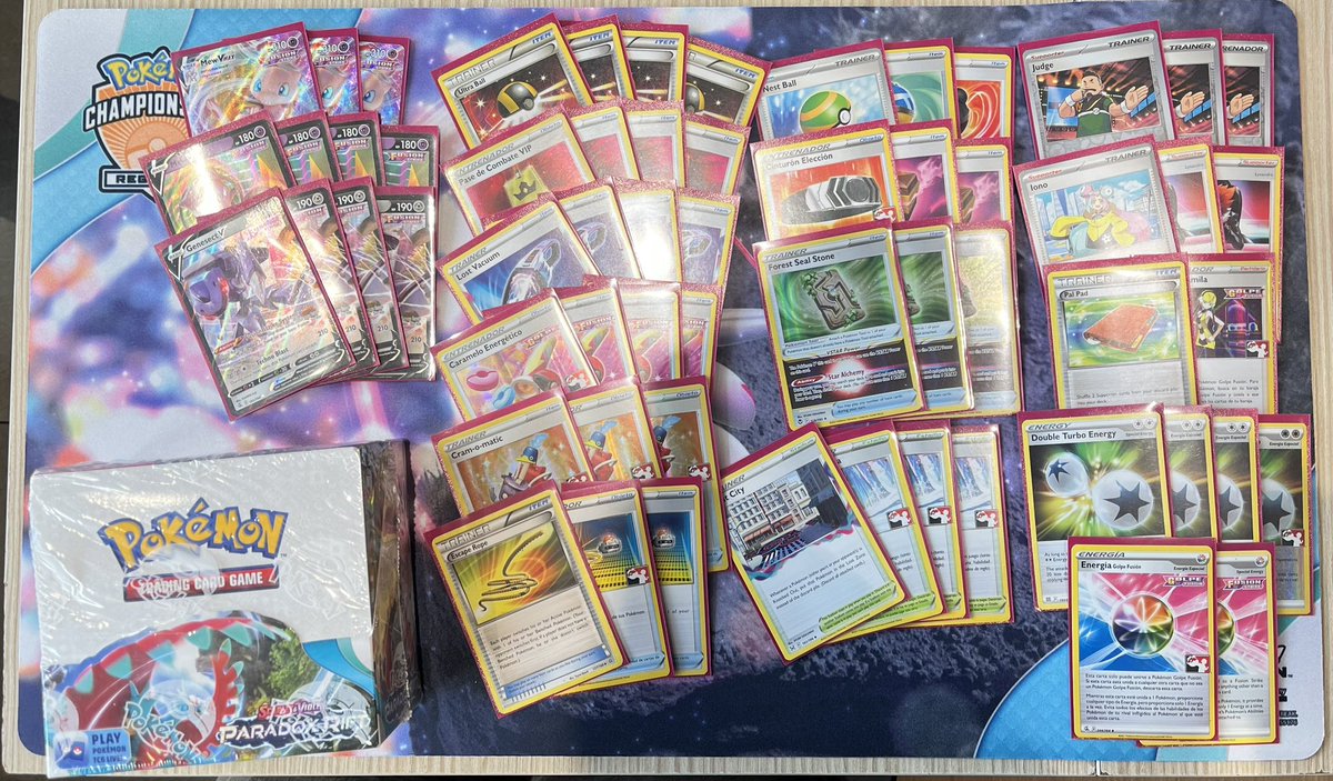 Top 32 in Dortmund Regionals with the same 60 from Liverpool 🥳

ID in the last round because it was probably the safe play

Mew powerfull 🫶

+60 cps 
856/350 🏝️
#RoadtoHonolulu