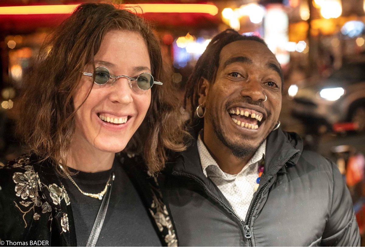 Johanna Zeul with bass player Yarel Hernandez.
All Paris photos by Thomas Bader.