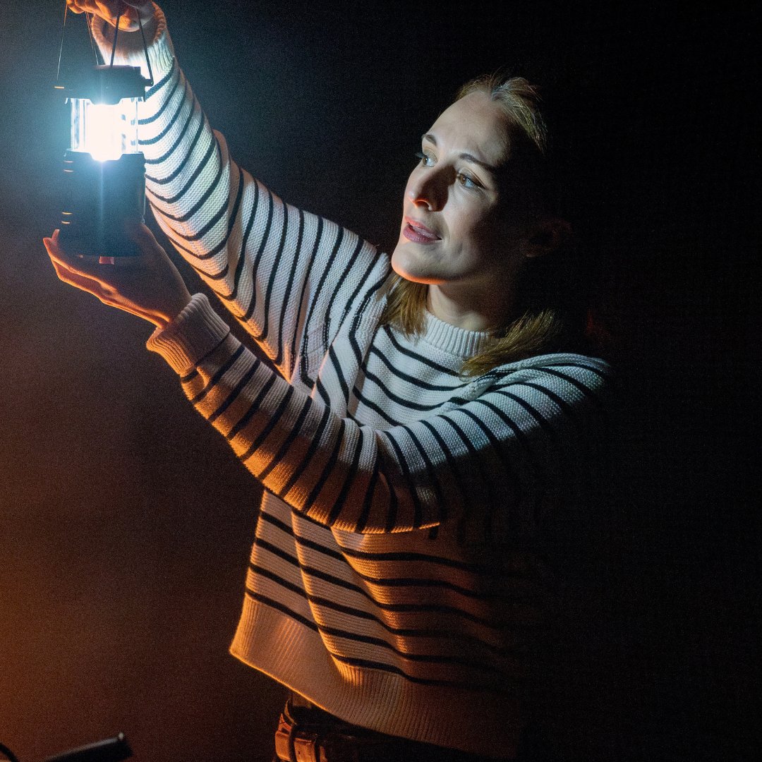 HGtheatre's tweet image. 🔦 THE LIGHT HOUSE 🔦

The Light House is a real-life story of falling in love and staying in love, even when the lights go out and you’re lost in the dark. It’s a love letter to life.

🗓 FRI 01 MAR
🎟 ow.ly/p2Zj50QyItc