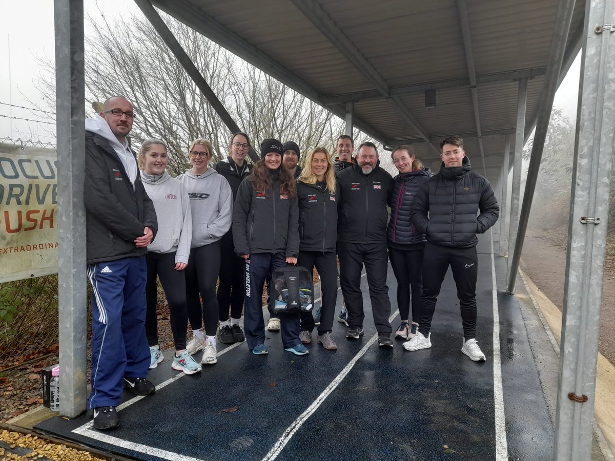 This month, our long-time Brand Ambassador, the Royal Navy Skeleton Team, competes at St Moritz, Switzerland, the world's oldest bobsleigh/skeleton track. 

For over 20 years, Snugpak has partnered with the skeleton team to provide our insulated clothing to keep the team warm.
