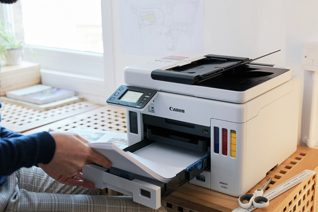Bezorgsupport's tweet image. Ontdek de voordelen van Canon MegaTank-printers: ✅ lage printkosten ✅ navulbare inkttanks ✅ hoge printsnelheden ✅ draadloos printgemak. Als officiële reseller van Canon bieden wij alles wat je nodig hebt voor een probleemloze printervaring. Meer weten? Neem contact op!