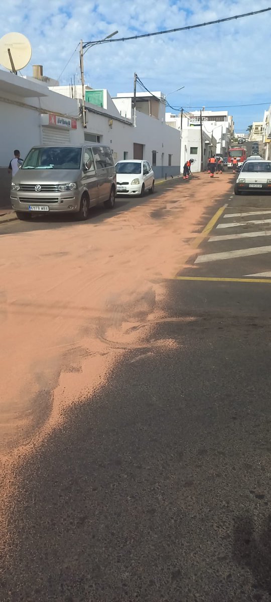 Policia Local de Arrecife tweet media