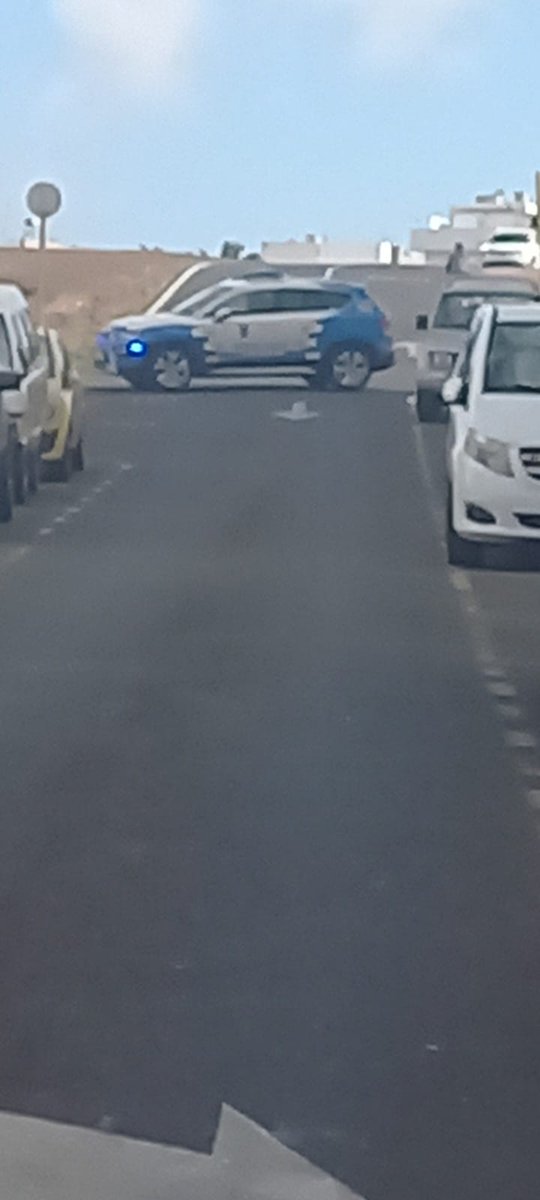 Policia Local de Arrecife tweet media
