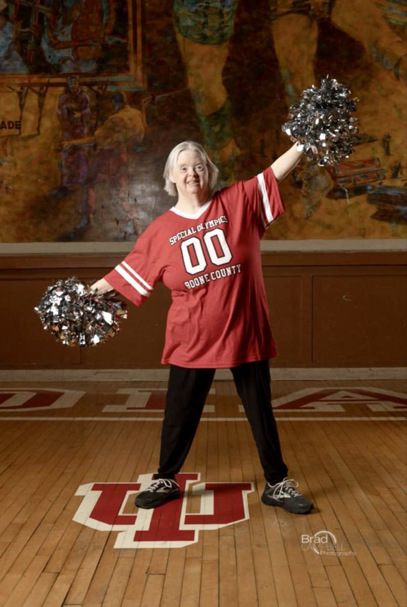 PhylFerrell's tweet photo. Have you ever considered volunteering or donating to your local @SpecialOlympics?

This gal has been cheering on the sidelines of highschool games since 1984. She finally has her own uniform and pomp poms. 

Happy Monday! This should give you a smile that will last all week… https://t.co/LZM2IV2Gnl