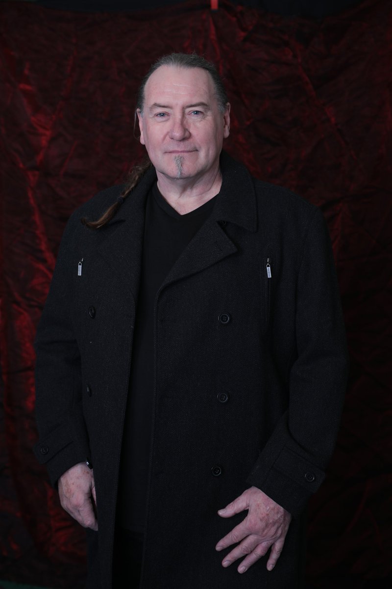 We are so thrilled to welcome to our family our new sticks man Mr David John Norman.

We will keep you posted with a soon to be released promo video, album recording and upcoming shows. 
Thank you all for your support and look forward to seeing you soon 🤘🤘 #massacrerecords