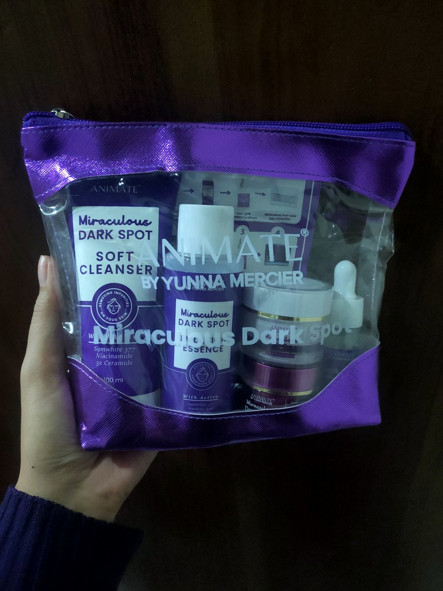 FitriaNafisa's tweet photo. Rekomendasi skincare untuk mencerahkan memudarkan dark spot bekas jerawat ala Naff 🥰
Beli di Racun Shopee
Animate Miraculous Dark Spot Series 5in1 @animateofficial.id
👇
https://t.co/1tGwrWFQI1
#bedamasalahbedasolusi #cantikgakharusmahal #hidupkancantikmu #MiracleIsPossible https://t.co/QDUWXoqwqN