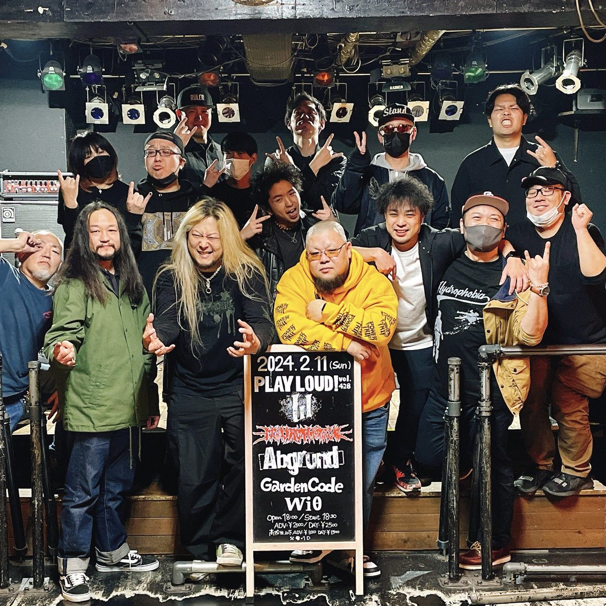 taka_taka_7teen's tweet photo. 2024.2.11 (日)
PLAY LOUD ! vol.428
出演者の皆さま お越しいただいたお客様
ありがとうございました🔥
#スピキン
#スピードキング
#speedking
#速王
#破壊王
#playloud
#jasonli
#hydrophobia
#abgrund
#gardencode
#wiθ https://t.co/hRxmDjp6mq