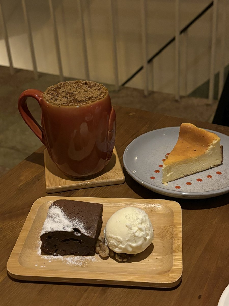 allinmx7283's tweet photo. 喝喝咖啡聊聊是非
#Coffee https://t.co/rOFIkQ765v