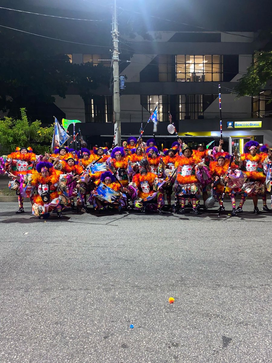 TurmaVGA's tweet photo. Isso é Vingança pra crlho .
É o bonde do jacaré e do Tigrin .

Máximo respeito aos cabeças da turma que montou esse bate bola foda , para curtimos o carnaval .

#VG2024
#AordemeAVANÇAR
#tropadoJACA https://t.co/zJzo2sZbtK