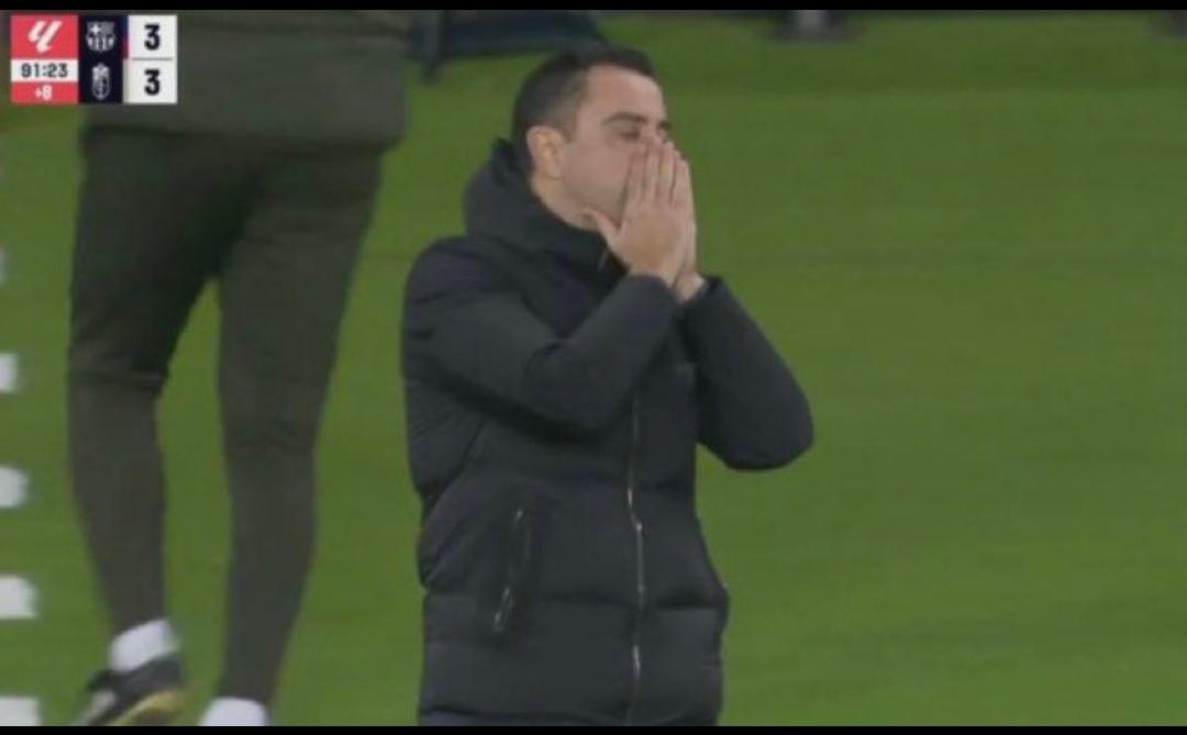 En las buenas y en las malas siempre mi entrenador Xavi Jardinero Hernández ⚽❤️
Hoy más que nunca XAVI QUEDATE !!