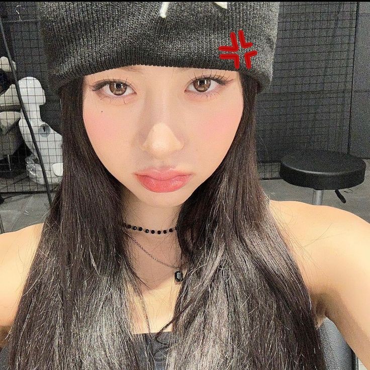 liv ᡣ𐭩 tweet media