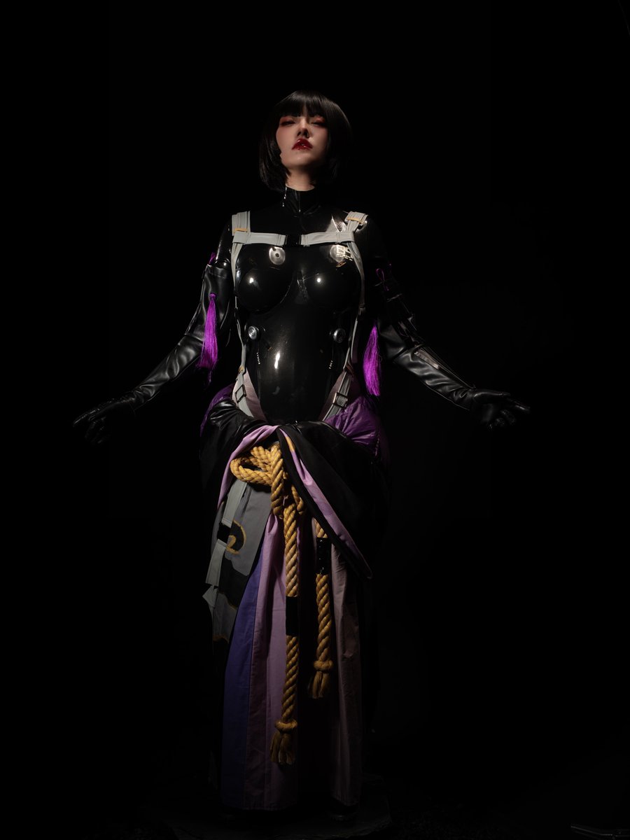 好久没有发过图啦
翻一下去年的图库
这套应该没有发过
figma #549 FALSLANDER 浪人 的COS
#Latex 
点赞过100更新下一波