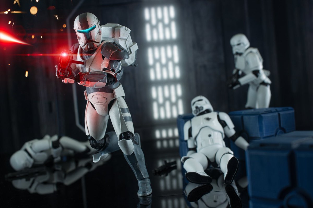 Mr_Storm_Davis's tweet image. “There they are, stop ‘em!” 

A brand new custom figure! A challenging one but I enjoyed the process. Commando kit from @cbprints3d.

#CloneCommando #TKTrooper #TheBadBatch #StarWars #StarWarsTheBlackSeries #ToyPhotography #Canon90D  #MrStormtrooperDavis