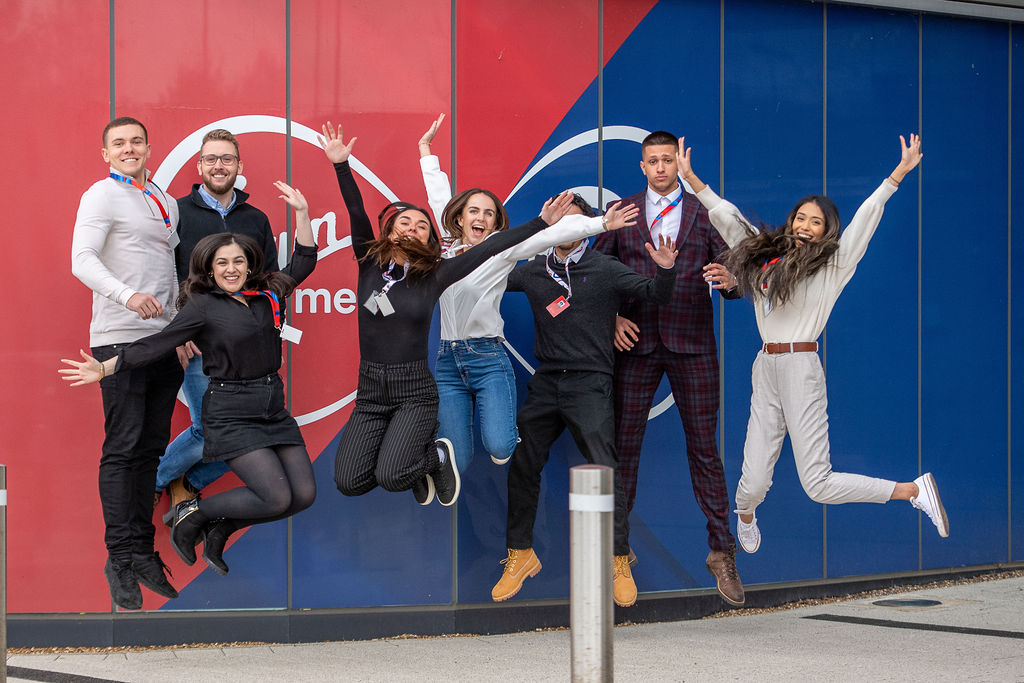 StepUpExpo (@expostepup) on Twitter photo 🎉Exciting News Alert! Virgin Media O2 <a href="/VMO2News/">Virgin Media O2 News</a> will showcase at Step Up Expo this year in the 18+ zone! Their Future Careers schemes empower graduates, interns, and apprentices with skills and exposure to succeed. 👉Get your free tickets: lnkd.in/efJvBGGU 🎉Exciting News Alert! Virgin Media O2 <a href="/VMO2News/">Virgin Media O2 News</a> will showcase at Step Up Expo this year in the 18+ zone! Their Future Careers schemes empower graduates, interns, and apprentices with skills and exposure to succeed. 👉Get your free tickets: lnkd.in/efJvBGGU