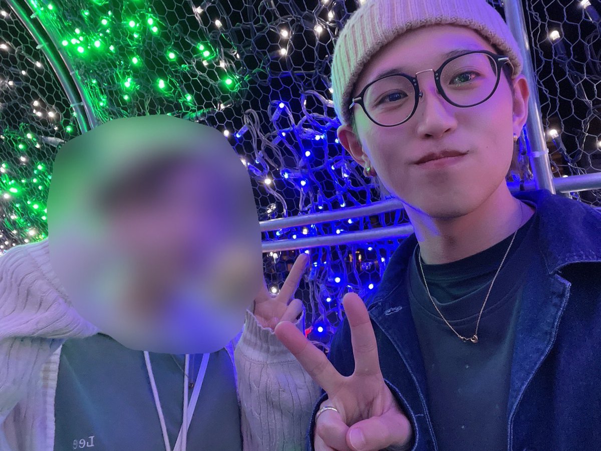 行方不明の親友を探しています。

名前:勝部 智也(かつべ ともや)
年齢:23歳
学校:鹿児島大学水産学部
住所:鹿児島市下荒田あたり
特徴:メガネ、両耳ピアス(左は複数)
身長:170~175
写真は御家族、彼女さんに了承得ています。
DM解放してあります。
 #行方不明  #鹿児島  #鹿児島大学
  #助けて下さい