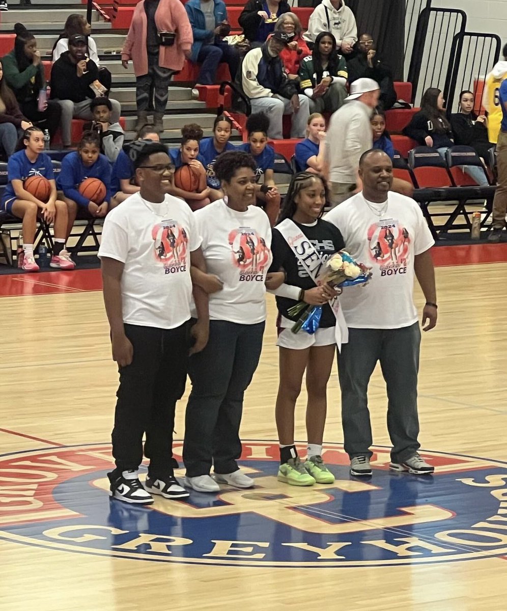 HIDDEN GEMS BASKETBALL tweet media