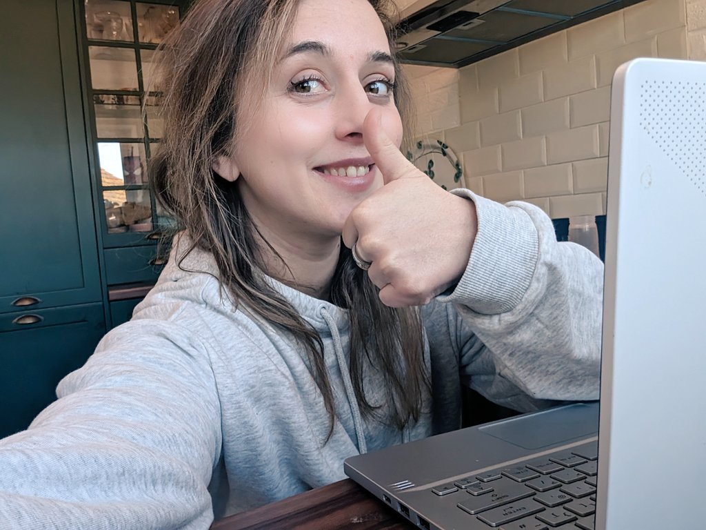 Sun is shining, spring is around the corner, the mood is UP 🫶! HAPPY MONDAY ALL, we got this 💪