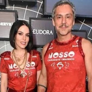 Whoisnicolly_'s tweet image. Não me Compares..