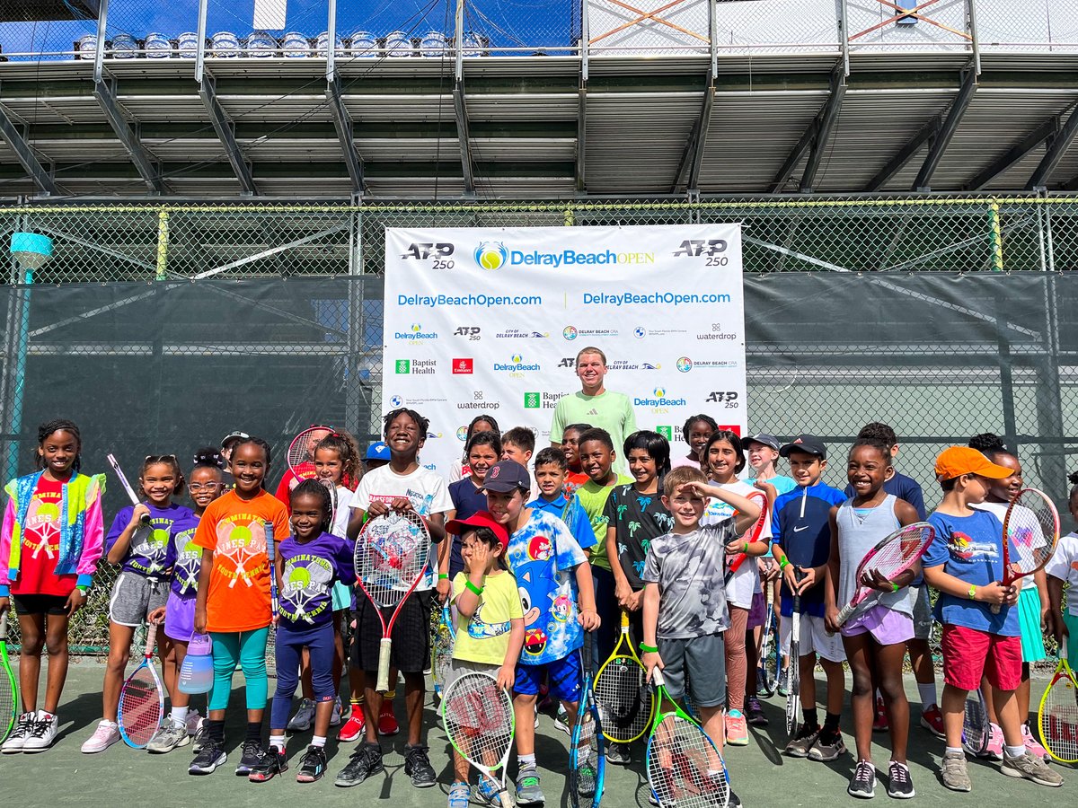 🎾🌟 Big thanks to everyone who came out to USTA Florida's Kids' Day at the @DelrayBeachOpen! Your energy and enthusiasm made it an unforgettable day of tennis fun. Here's to inspiring the next generation of players! 🌟🎾 #USTAFL75 #DelrayBeachOpen #DBO2024