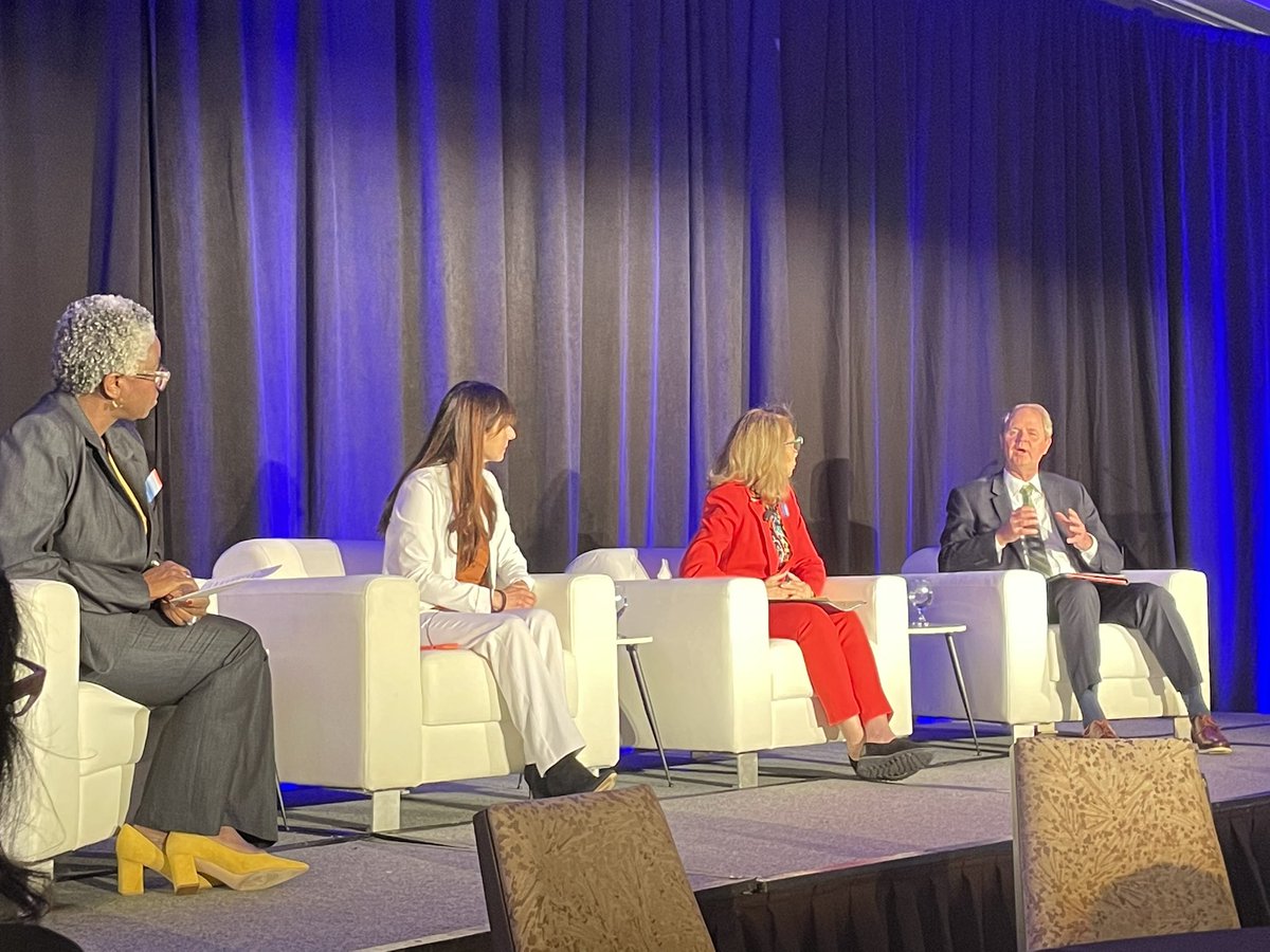 LeadOnClimate's tweet photo. Amazing opening plenary, Scaling Action at the System Level, to start the first full day of the 2024 Higher Education Climate Leadership Summit. With over 400 attendees, it’s the biggest turnout ever! A big thanks to esteemed colleagues, partners, supporters.
#2024ClimateSummit https://t.co/4mNXS8xamd