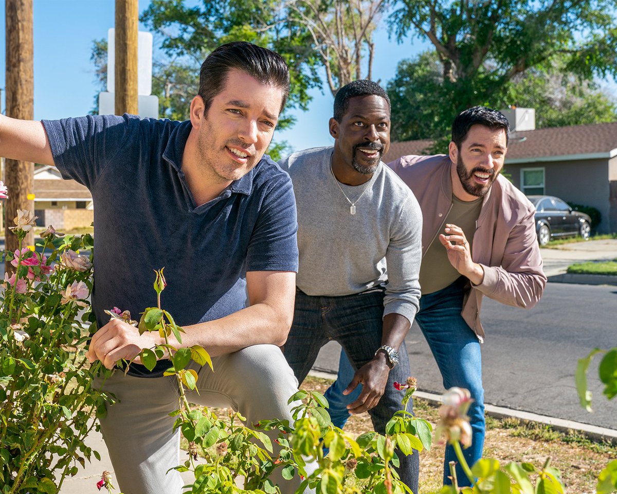 I can't believe that tonight is already the final episode for this of the season of #CelebIOU. Get ready for a good time with @SterlingKBrown !