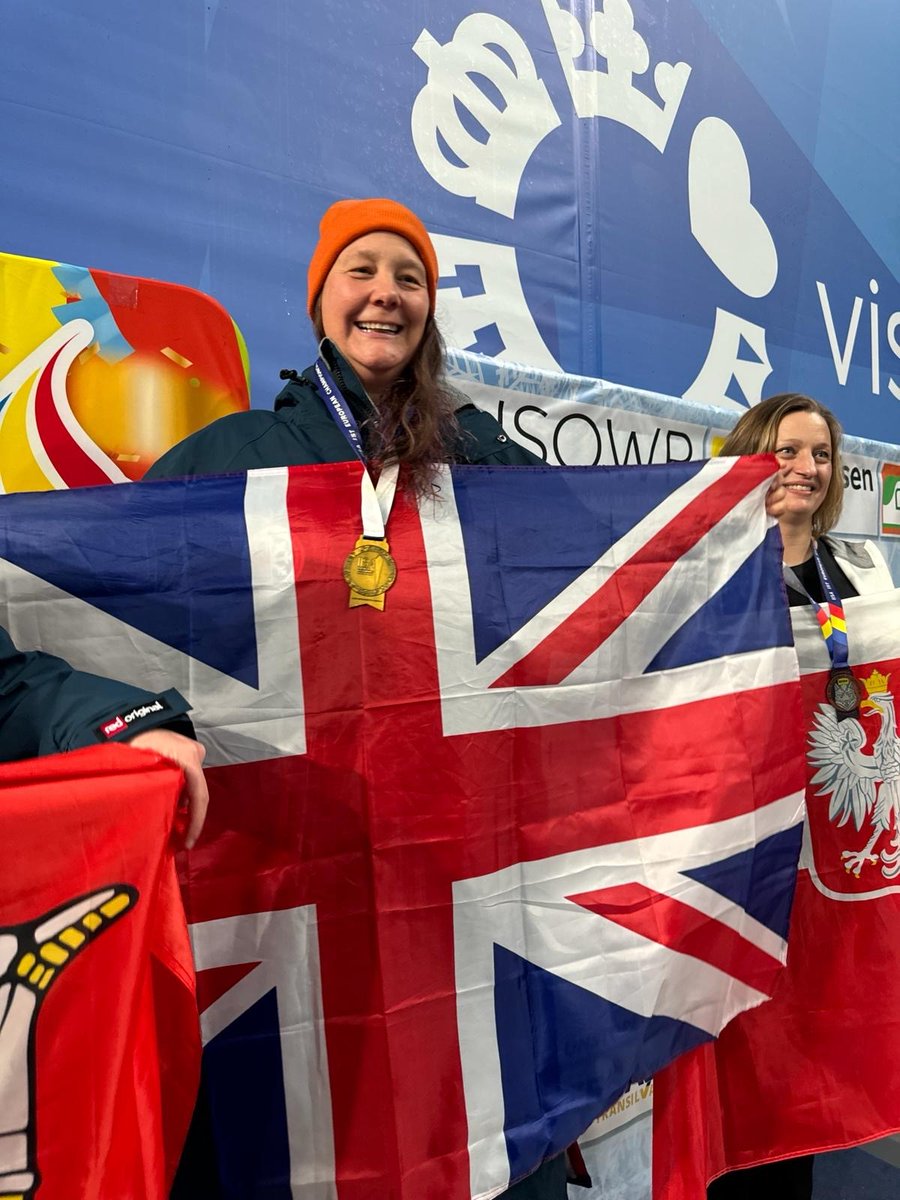 Three Welsh swimmers achieved medal success, including gold, as part of the Great Britain team at the first IISA European Championships in Oradea, Romania!🇷🇴🥇

Congratulations to everyone involved! Read the full story and view results ⤵

swimwales.org/news/welsh-suc…