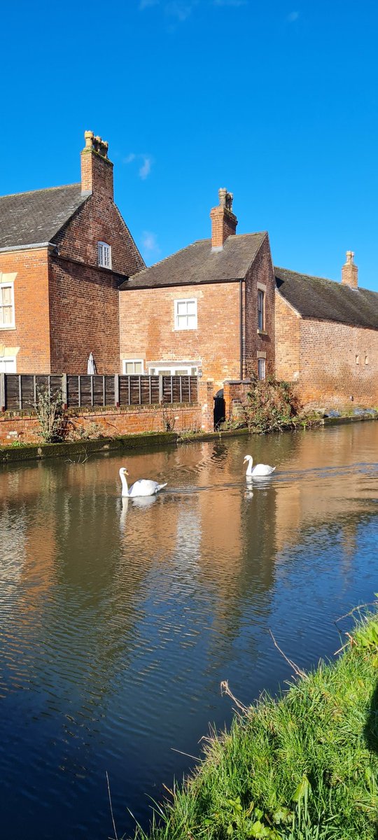 A long walk home after dropping the car off. Sandiacre canal.