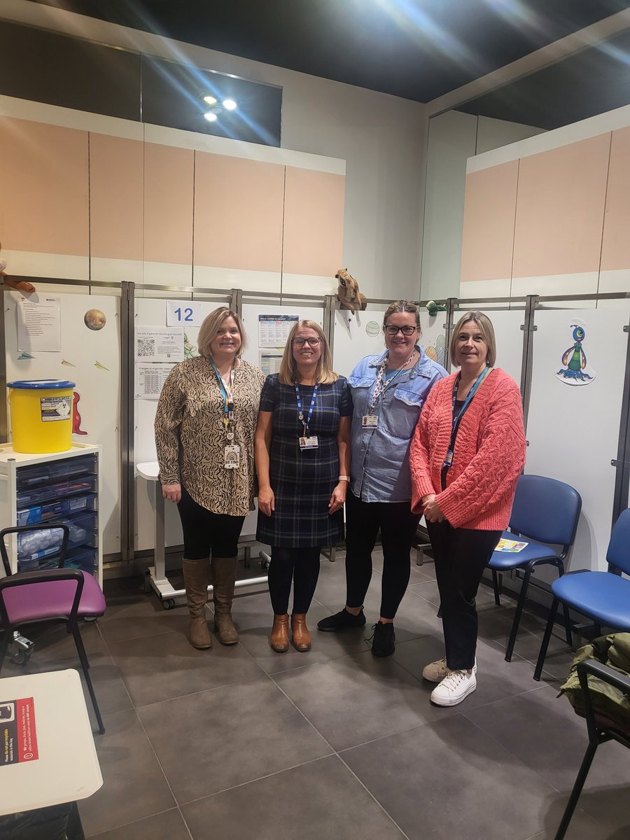 Enjoyed welcoming the Central Health Visiting Team to the Aberdeen City Vaccination & Wellbeing Hub this morning. Looking forward to working jointly with the whole HV team with weekly clinics (by appointment) commencing at the end of this week. @NHSGrampian @HSCAberdeen