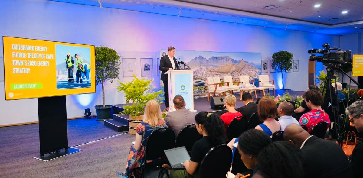 Commitment made, and now commitment met: 

We said we would let residential households earn cash for power from their solar PV generation systems. Today, Cape Town has officially become the first city to enable this. 🔋👏

We started with businesses, and now households too, can