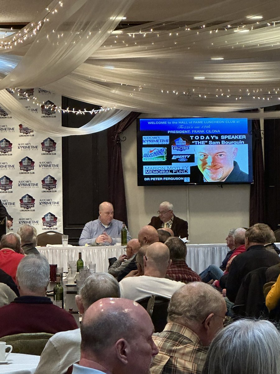 CourtsideSamLee's tweet image. 👀👏🏻🚨. Our very own @SamBourquin16 was the Guest Speaker today at the @ProFootballHOF Luncheon Club !!

Always an awesome event. Thank you to everyone in attendance today ! 🔥

#Courtside #HOF #SammyB #TheVoiceOfStarkCounty

@LFos23 @NEO_Spotlight @OHSAASports