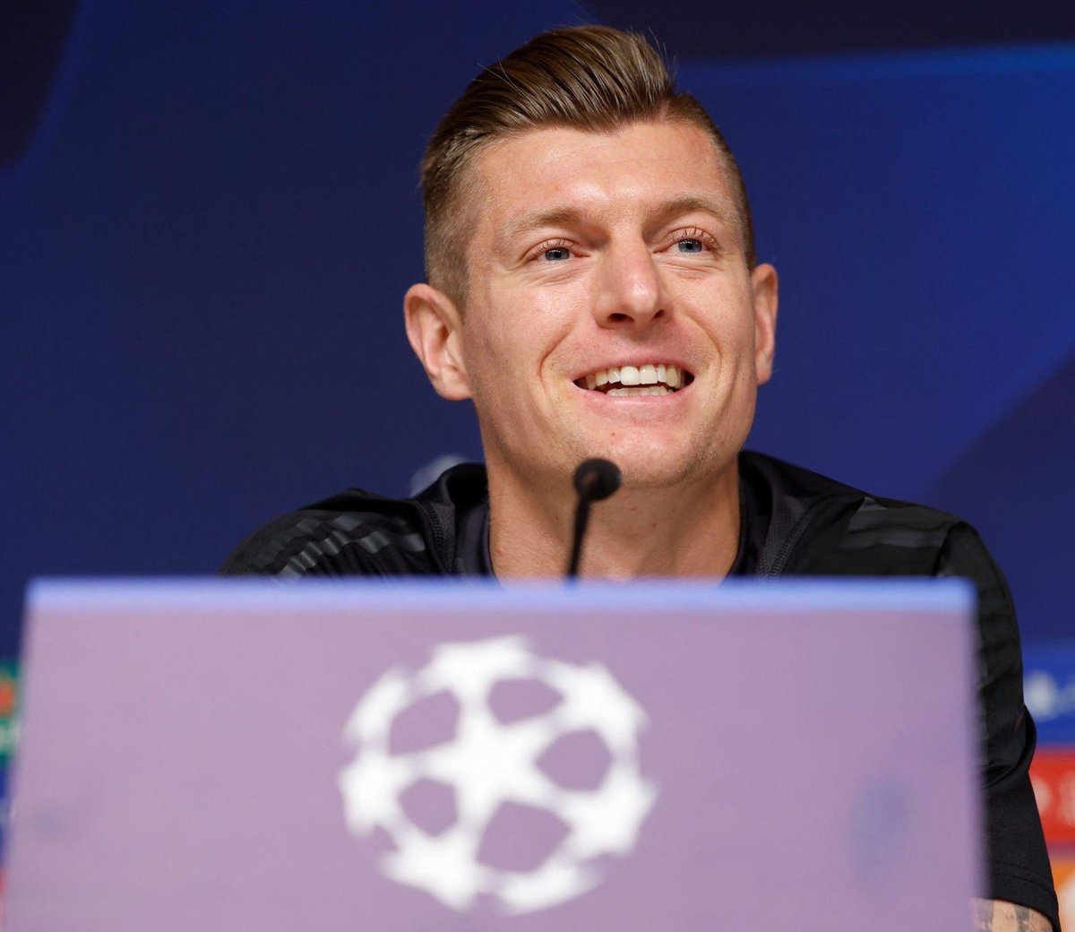 iMiaSanMia's tweet photo. 🇩🇪 Toni Kroos on a potential return to the national team: "I don't know yet. I haven't made a decision. It's a possibility. We'll see" https://t.co/P1rQZ8NuL7