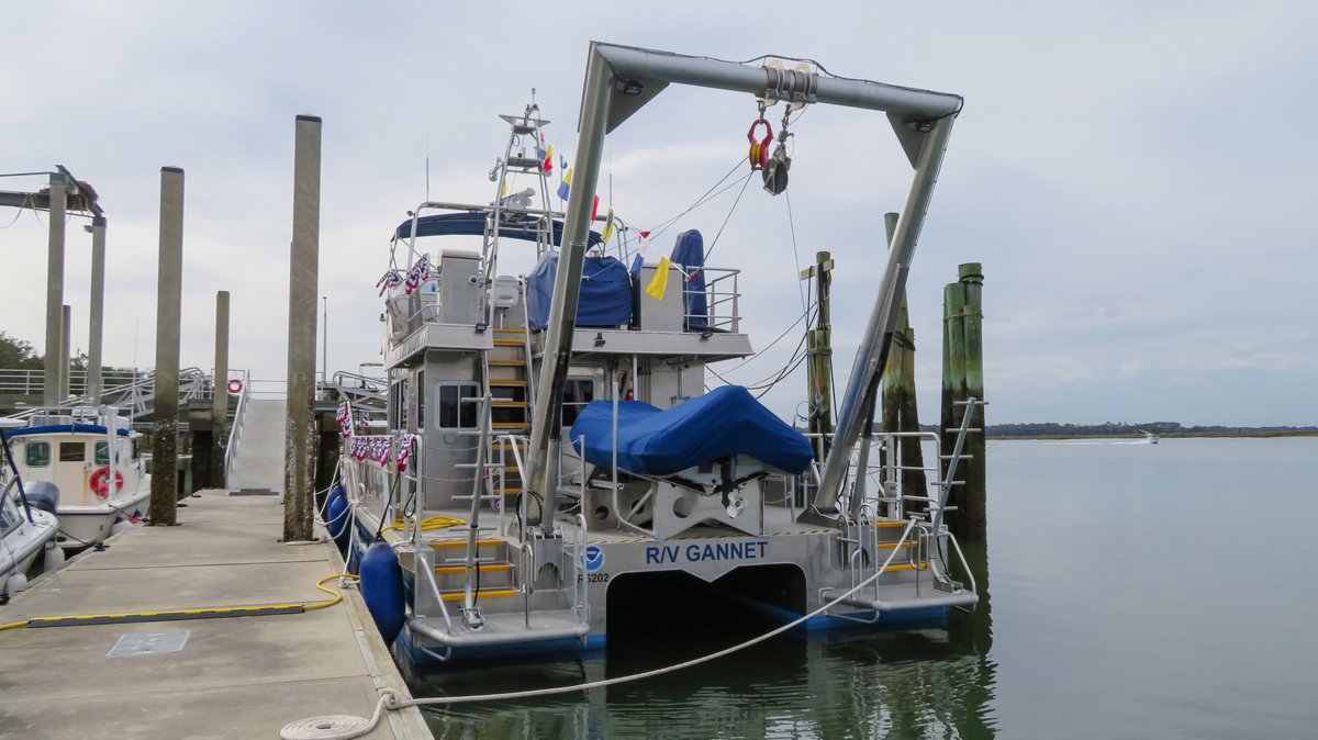 A monumental day for #GraysReef🚤🥂 On Saturday, Feb. 10, 2024, the sanctuary dedicated the research vessel Gannet, a 52-foot, aluminum hull boat designed to serve the mission of the sanctuary and partners. #ocean #savannahga #marinebiology #oceanlovers #marinescience