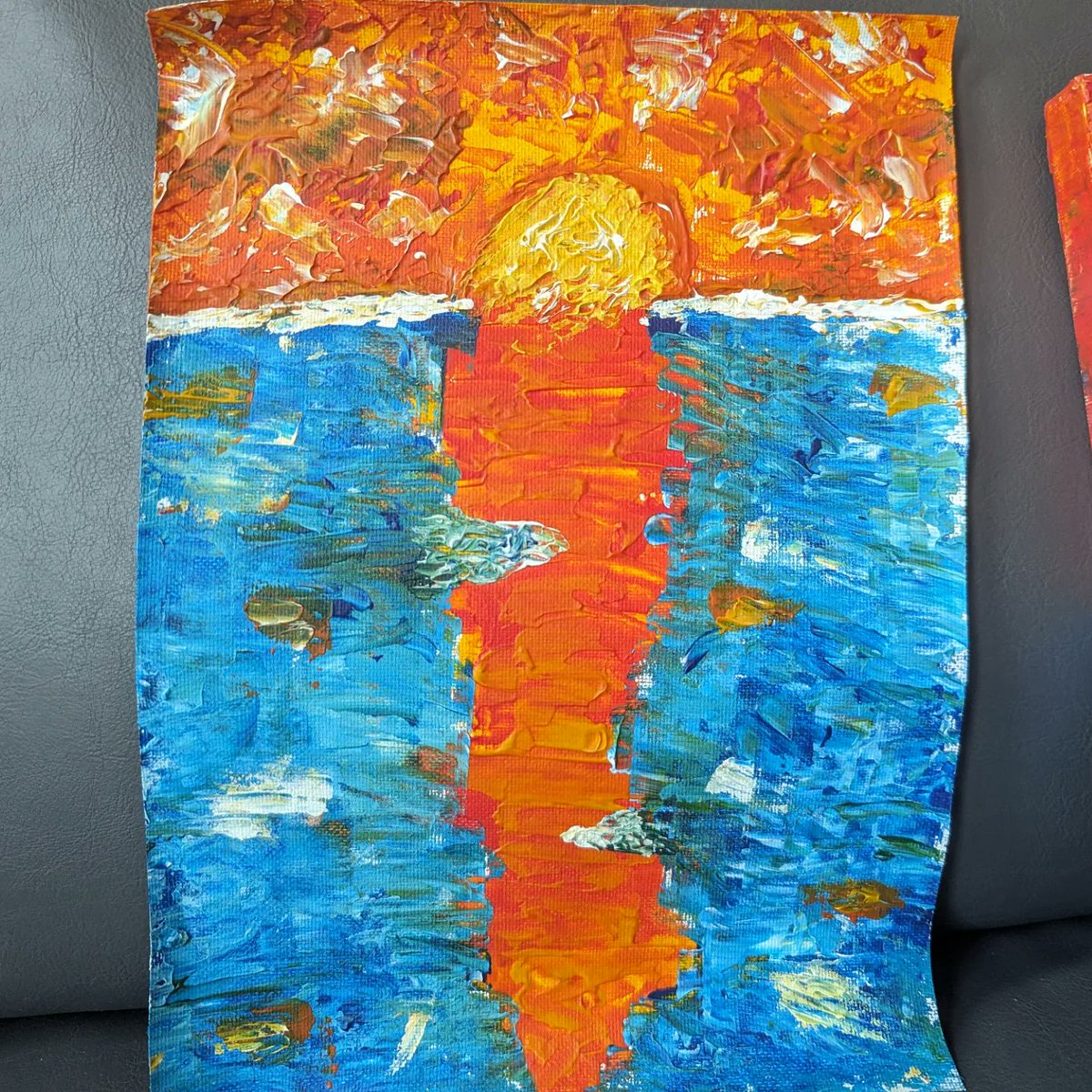 Beautiful paintings created by Amy on ward last week! It's hard to believe that this is her first time painting with pallet knives 🖌🎨