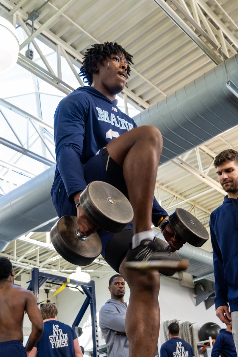BlackBearsFB's tweet photo. Focused on the future 👀

#BlackBearNation https://t.co/ESMPcxIiSH