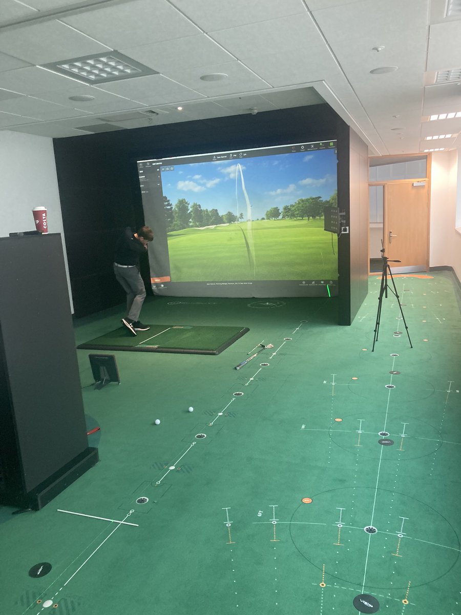 Great to host <a href="/Glamorgan_G_U/">GlamorganGolfUnion</a>  players at the college today. A big thank you to <a href="/zachgouldgolf/">Dr. Zach Gould</a> <a href="/NMGolf1/">Neil Matthews</a> <a href="/RhysMooney/">Rhys Mooney</a> <a href="/thejamespontin/">James Pontin</a> for their hard work and expert delivery.