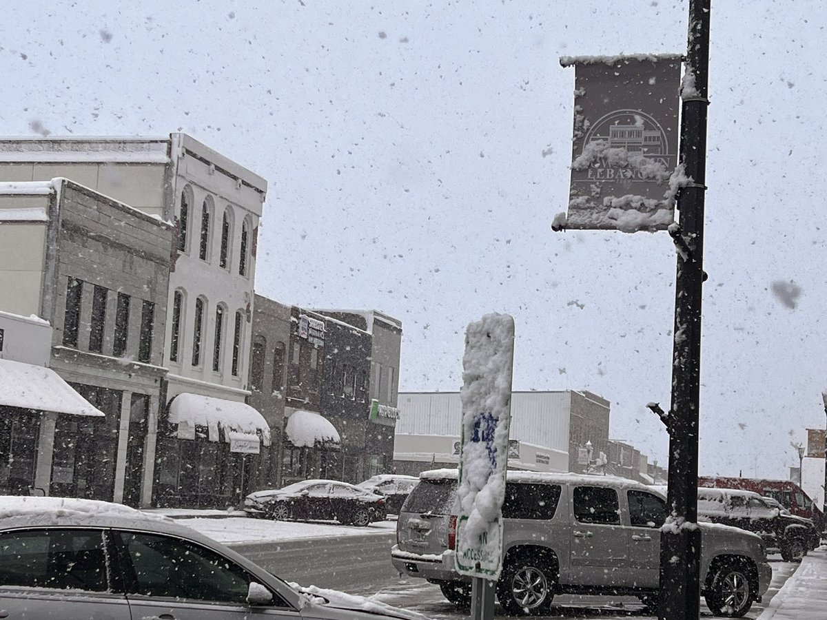 Well, that escalated quickly. ❄️ Embrace the beauty of the snow and stay warm out there today! #DowntownLebanonMO