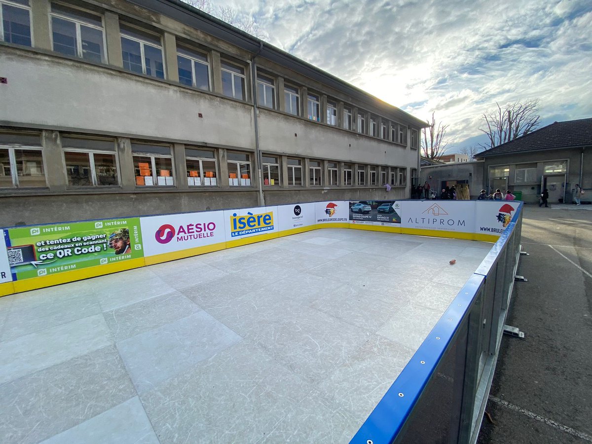 Brûleurs De Loups tweet media