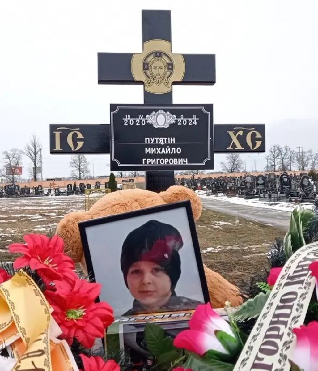 Lyla_lilas's tweet photo. #Kharkiv 
🕊️🇺🇦🕯️ https://t.co/q522LSLvyI