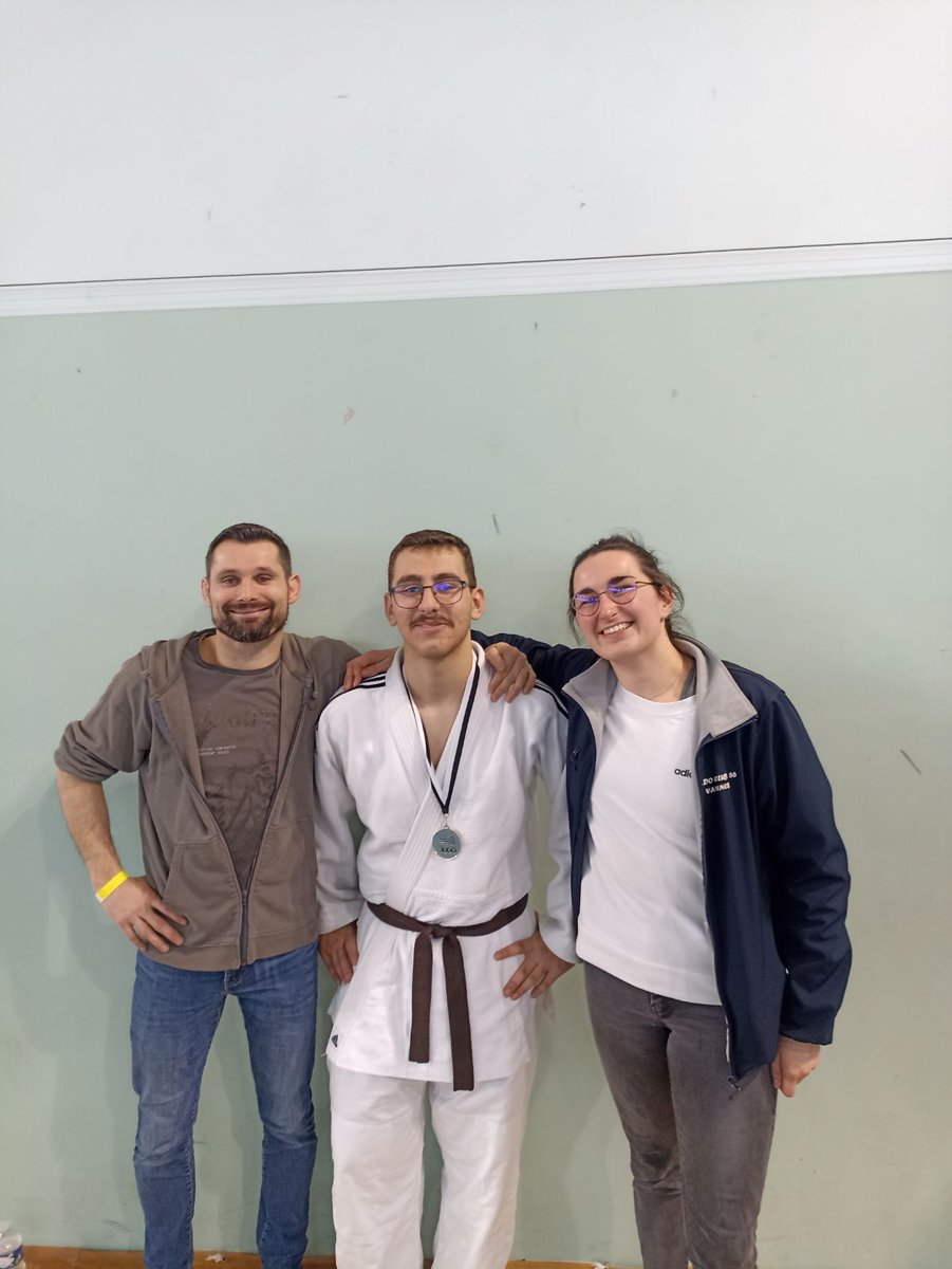 JUDO CLUB 56: ASLAN TASCI AUX CHAMPIONNATS DE FRANCE
Lors des championnats régionaux minimes, qui se déroulaient à Concarneau le 11 février, Aslan Tasci décroche son deuxième titre de champion de Bretagne dans la catégorie des +73kg, à seulement 14 ans.