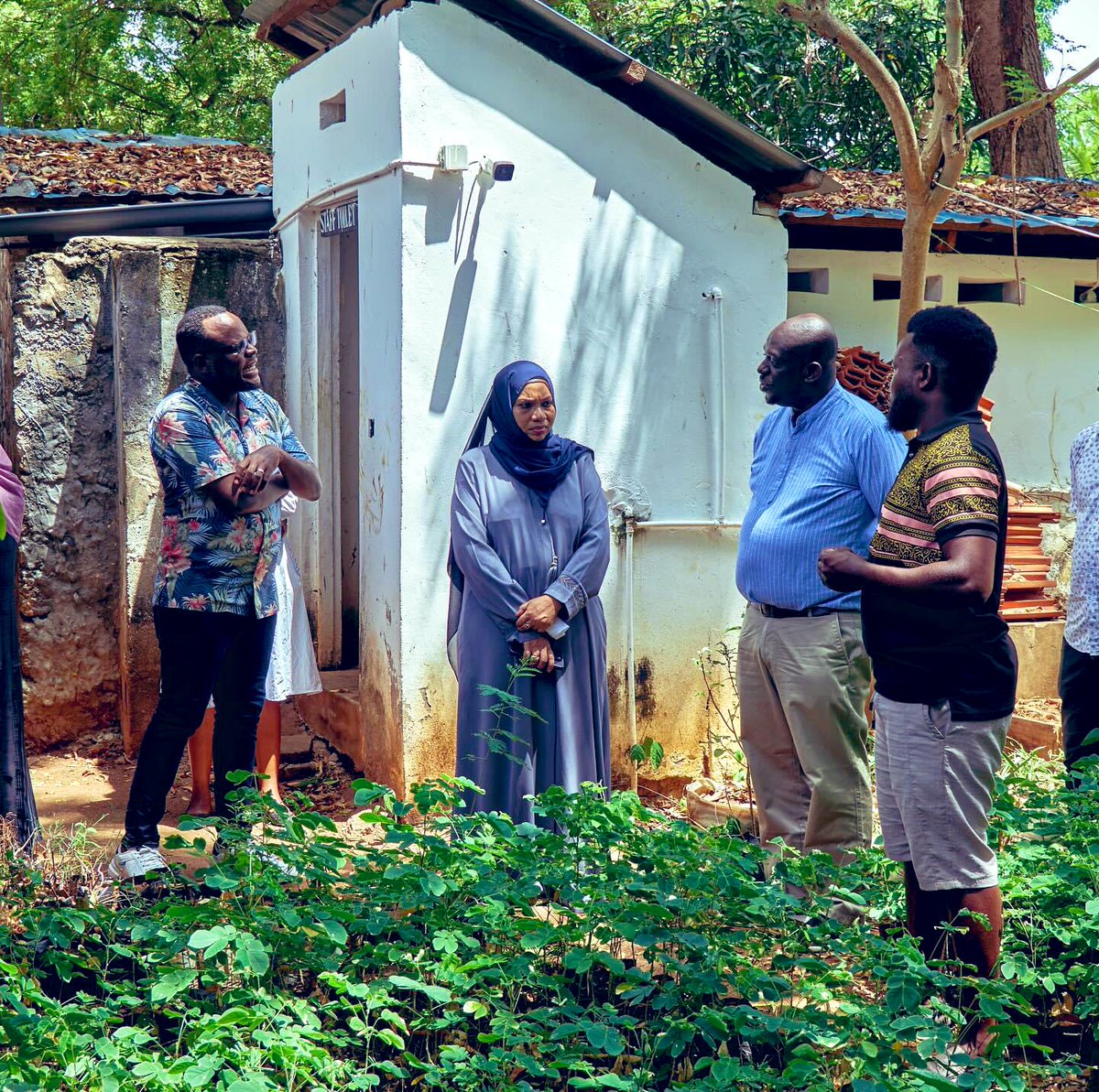 Today we where pleased to share with the Hon. Yaye Shosi Ahmed, CECM Public Service, Devolution, Civic Education, & Public Participation, Charles Kamau, in charge of Donor Relations & Partnerships for Kilifi County Government.