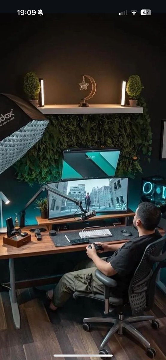 Me recomendáis un soporte vertical para dos monitores? Uno de ellos (el principal) de 34 pulgadas. Sería algo como esto