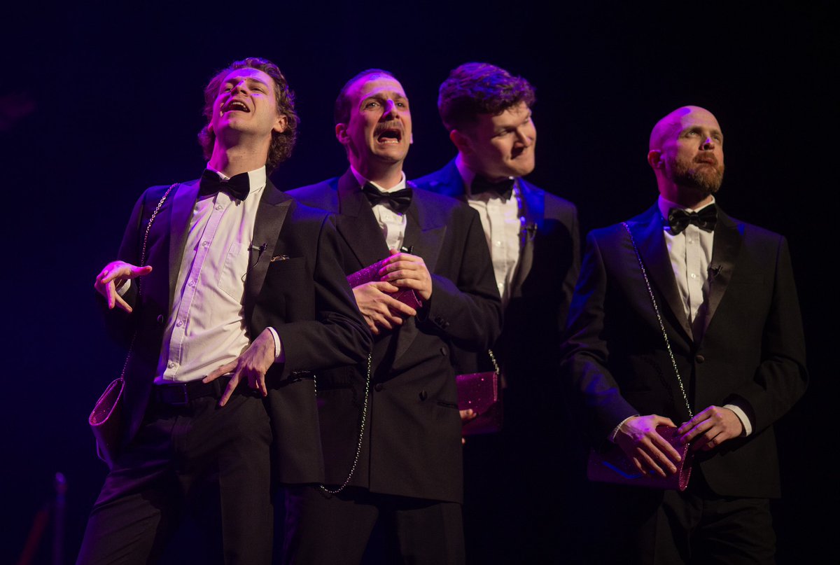 John Godber Company (@jgodberco) on Twitter photo 🪩First look at #Bouncers, Arriving at <a href="/ShakespeareNP/">Shakespeare North Playhouse</a> tomorrow!
🎟️Full dates & tour venues 👉 thejohngodbercompany.co.uk/bouncers22
📸 <a href="/IanHodgsonpix/">Ian Hodgson</a> 🪩First look at #Bouncers, Arriving at <a href="/ShakespeareNP/">Shakespeare North Playhouse</a> tomorrow!
🎟️Full dates & tour venues 👉 thejohngodbercompany.co.uk/bouncers22
📸 <a href="/IanHodgsonpix/">Ian Hodgson</a>